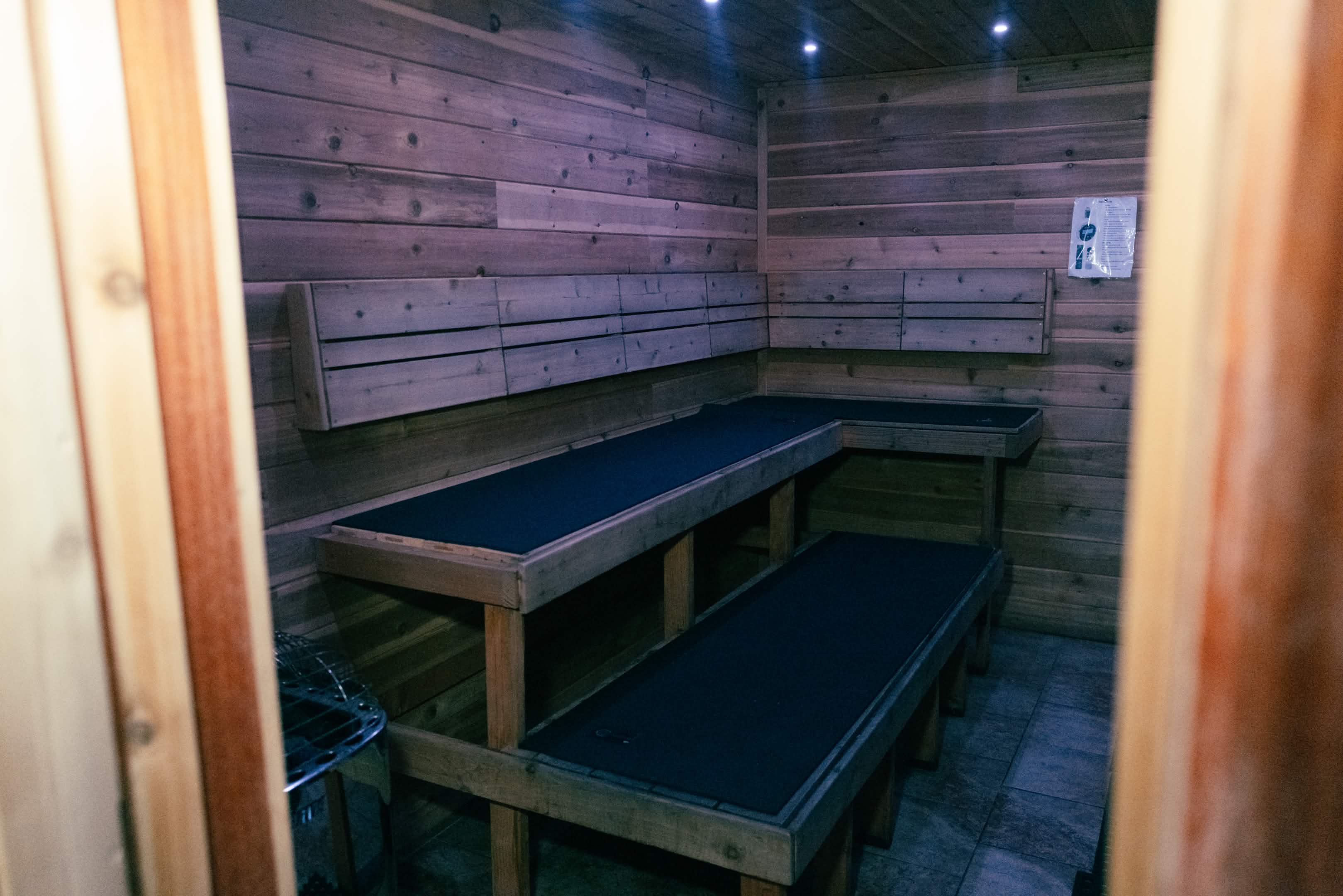 10th Planet Covina sauna recovery space
